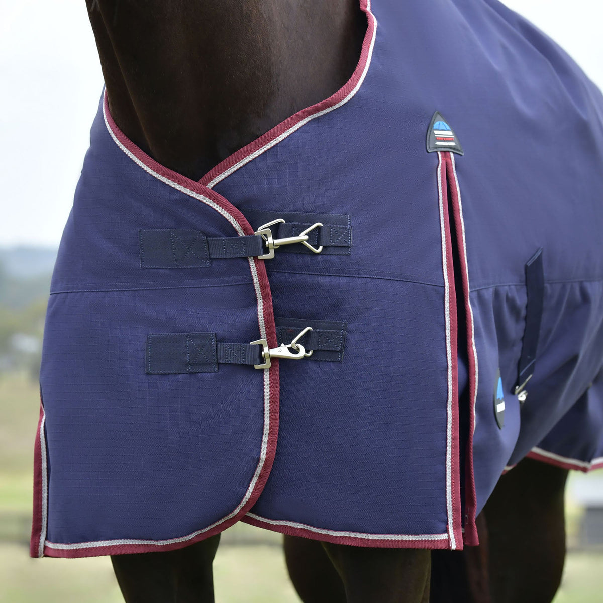 Weatherbeeta Comfitec Essential 220g Standard Turnout